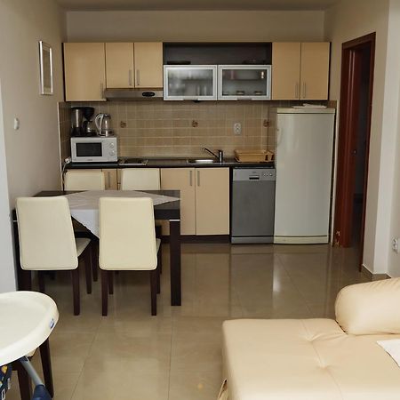 Apartmani Irena Petrovac Екстер'єр фото