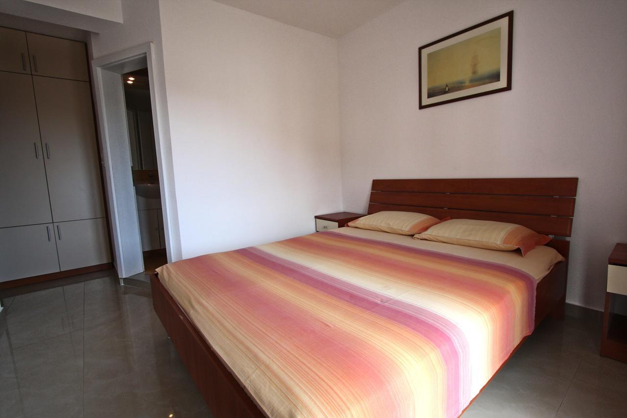 Apartmani Irena Petrovac Екстер'єр фото