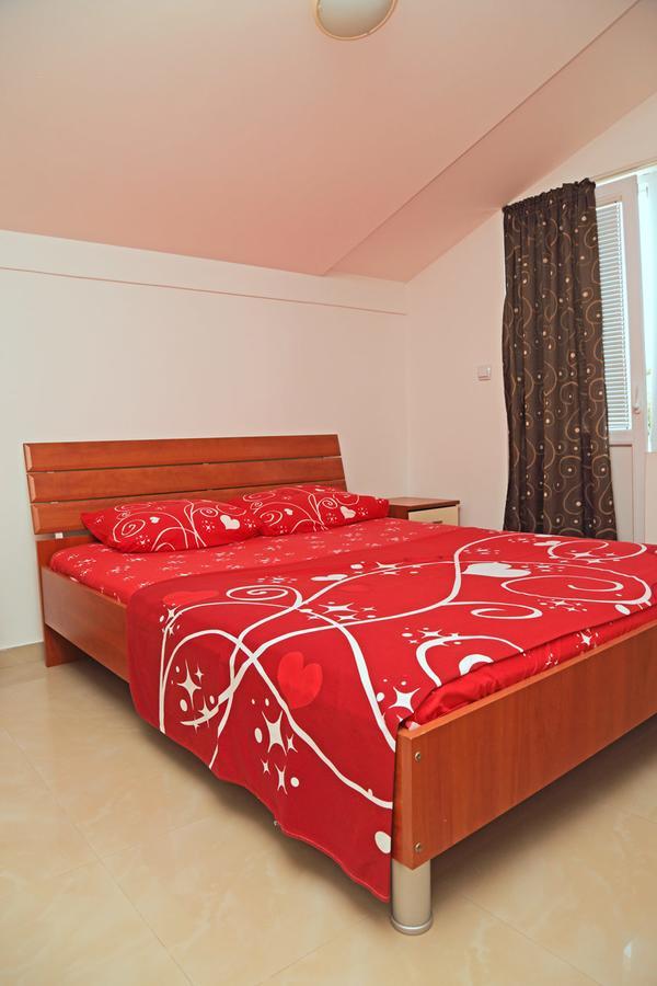 Apartmani Irena Petrovac Екстер'єр фото