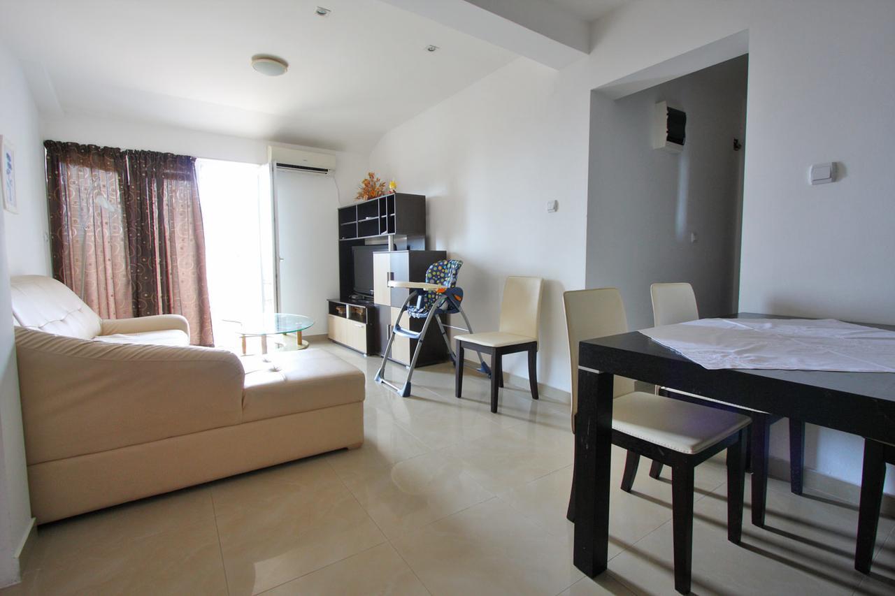 Apartmani Irena Petrovac Екстер'єр фото