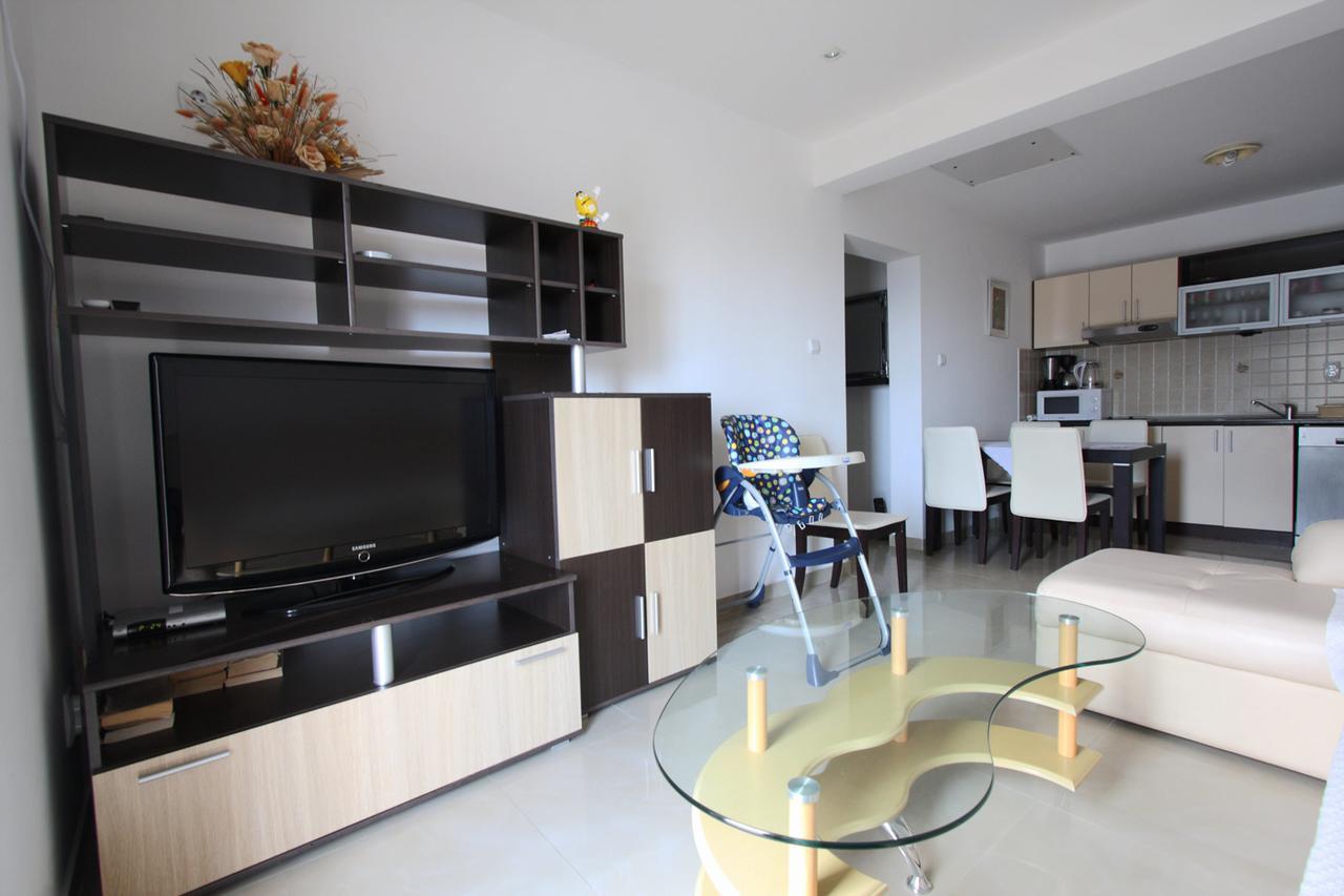 Apartmani Irena Petrovac Екстер'єр фото